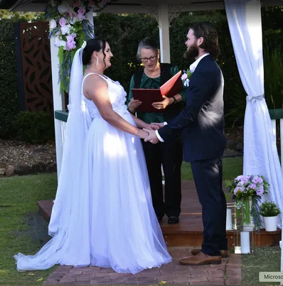 Northern Rivers Wedding Celebrant Caz officiating Budget Wedding Ceremony
